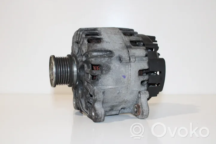 Audi A4 S4 B8 8K Generatore/alternatore 03G903016G