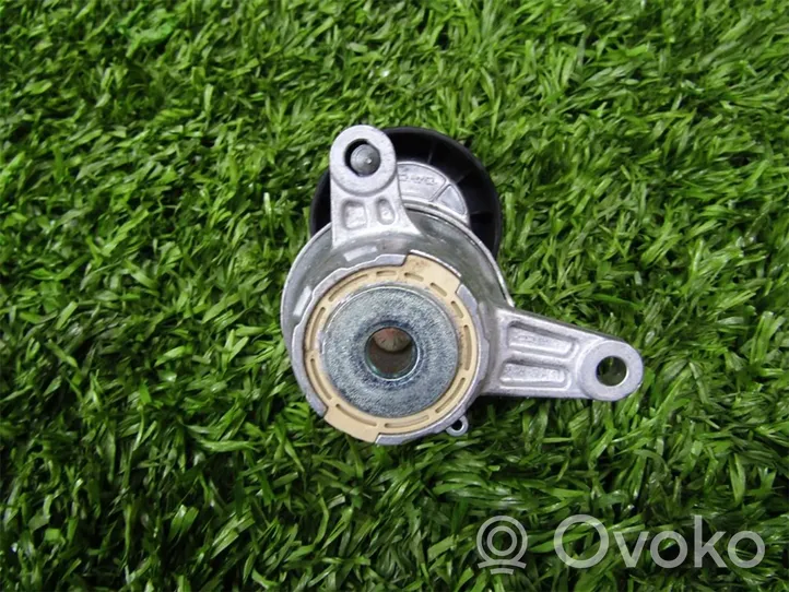 Audi Q2 - Napinacz paska alternatora 04L903315