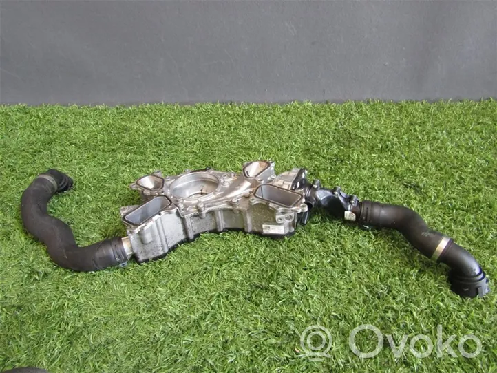 Volkswagen Touareg II Thermostat 057121111