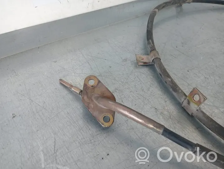 Mitsubishi Outlander Hand brake release cable 