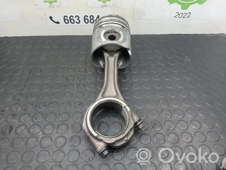 Iveco Daily 3rd gen Piston avec bielle 