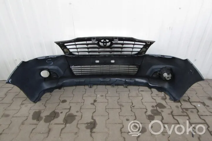 Toyota Hilux (N50, N60, N70) Front bumper Zderzak