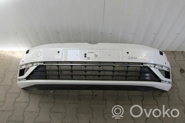 Volkswagen Golf VII Front bumper golf