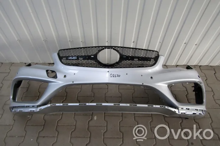 Mercedes-Benz E C207 W207 Paraurti anteriore 2078857825