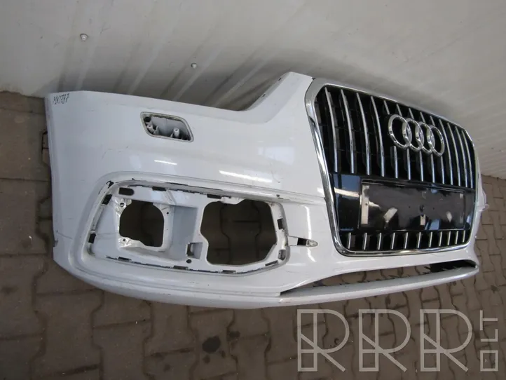 Audi Q3 8U Paraurti anteriore 8U0807437D