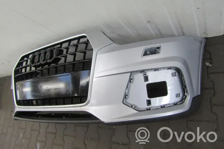 Audi Q3 F3 Zderzak przedni 8U0807437AD