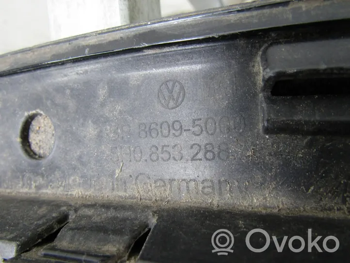 Volkswagen Golf VIII Marche-pied avant 5H0853288a