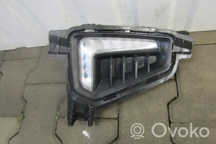 Maxus e-Deliver 3 Lampa przednia 