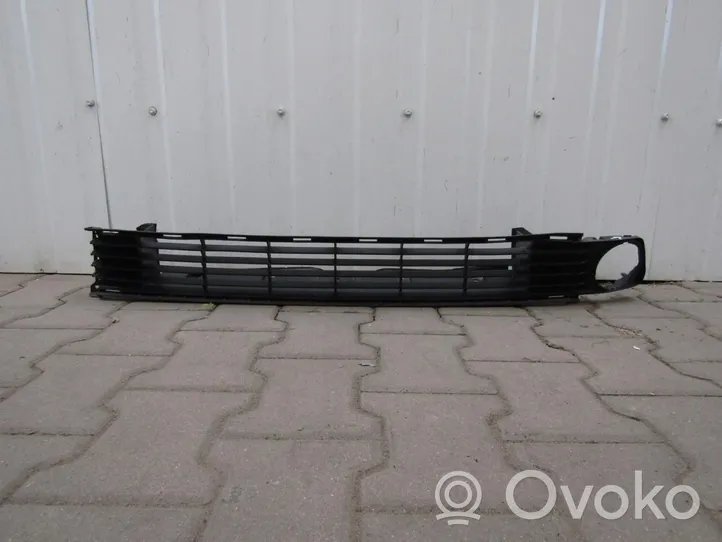 Toyota Prius (XW10) Grille inférieure de pare-chocs avant 53112-47050