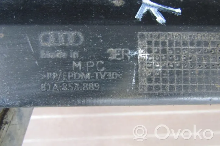 Audi Q2 - Sivuhelman/astinlaudan suoja 81A