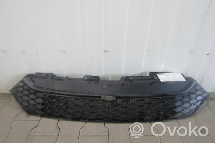 Iveco Daily 6th gen Atrapa chłodnicy / Grill 5801587018