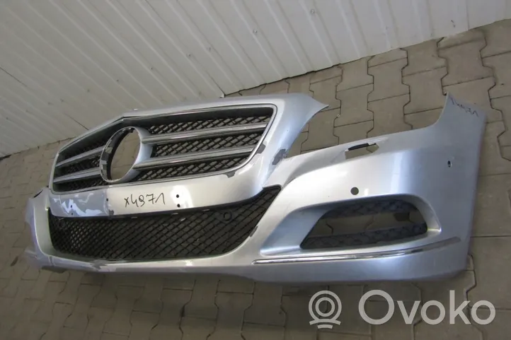 Mercedes-Benz CLS C218 AMG Zderzak przedni a2188850025