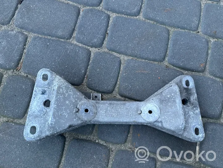 BMW 4 F32 F33 Supporto di montaggio scatola del cambio 