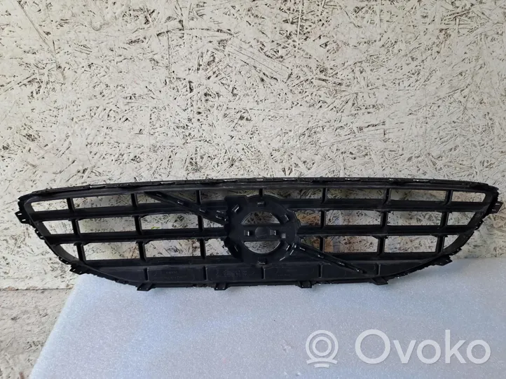 Volvo V40 Grille de calandre avant Volvo