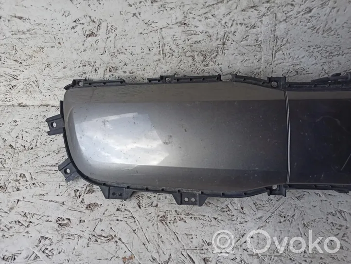 KIA Soul Grille calandre supérieure de pare-chocs avant 