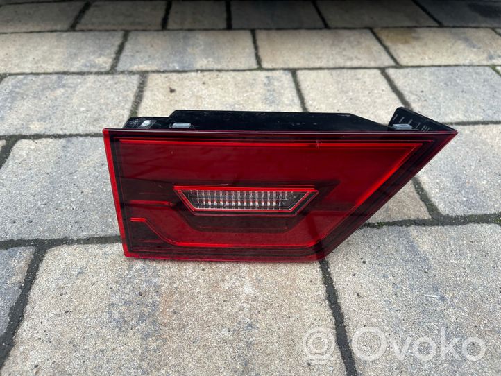 Jaguar E-Pace Lampy tylnej klapy bagażnika J9C313193CC