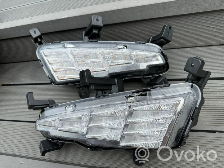 Hyundai i30 LED-päiväajovalo 92207G4600