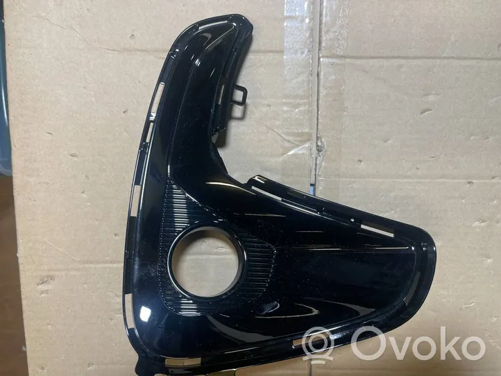 Toyota Yaris XP210 Mascherina/griglia fendinebbia anteriore 521130D260