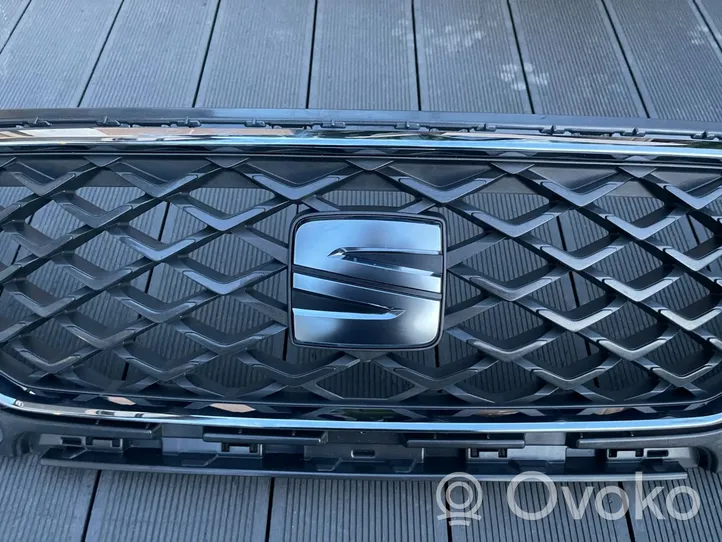 Seat Tarraco Maskownica / Grill / Atrapa górna chłodnicy 5FJ853654B