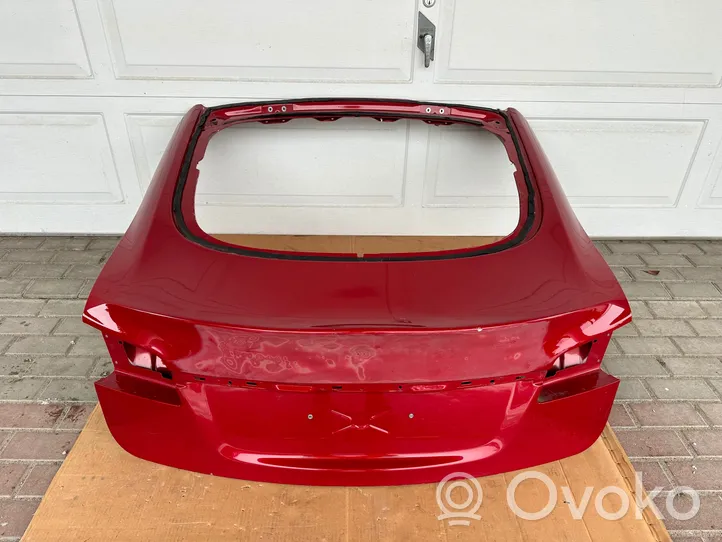 Tesla Model S Takaluukun/tavaratilan kansi 