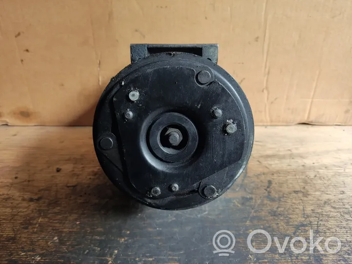 Opel Movano A Ilmastointilaitteen kompressorin pumppu (A/C) 7700105765