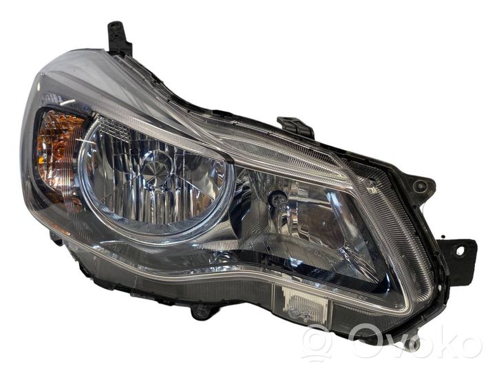 Subaru Impreza IV Lampa przednia P9934R