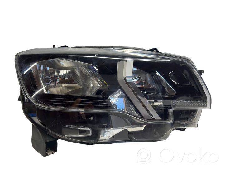 Peugeot Partner Lampa przednia 9816826880