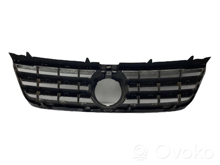 Volkswagen Touareg I Grille calandre supérieure de pare-chocs avant 7L6853651A