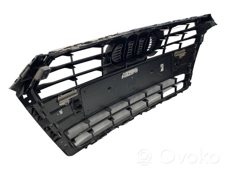 Audi A4 S4 B9 Maskownica / Grill / Atrapa górna chłodnicy 8W0853651