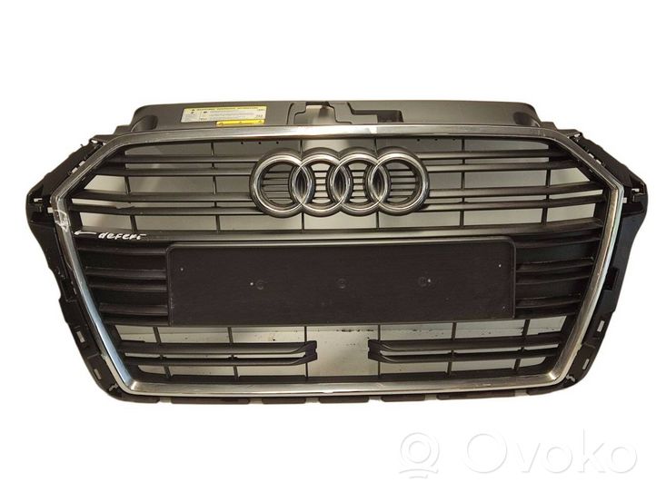 Audi A3 S3 8V Griglia superiore del radiatore paraurti anteriore 8V853651AB