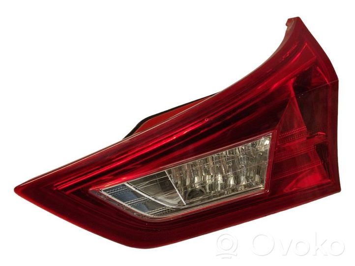 Toyota Auris E210 Luci posteriori del portellone del bagagliaio 8158102460