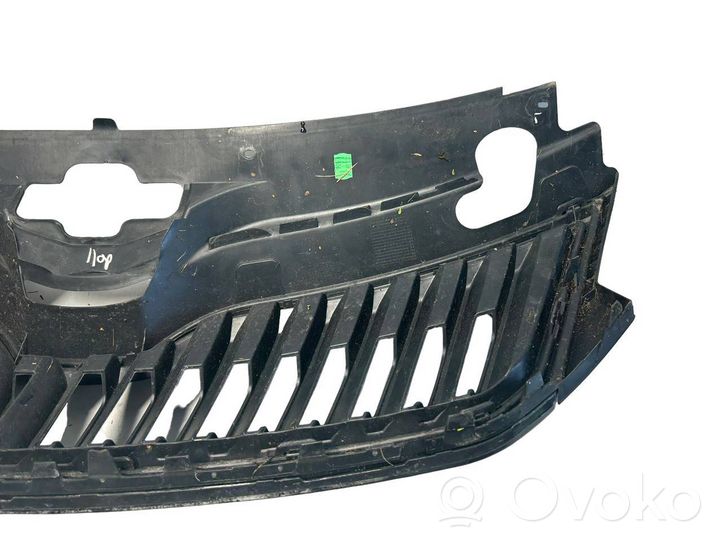 Skoda Rapid (NH) Grille calandre supérieure de pare-chocs avant 5JA853668