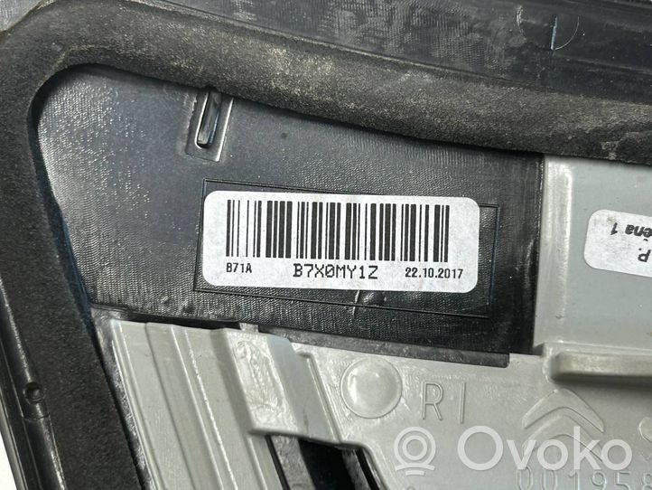 Citroen DS4 Luci posteriori del portellone del bagagliaio 9808624780