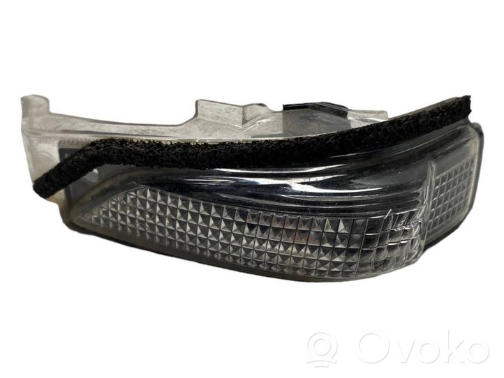 Toyota Verso Mirror indicator light 2122000786