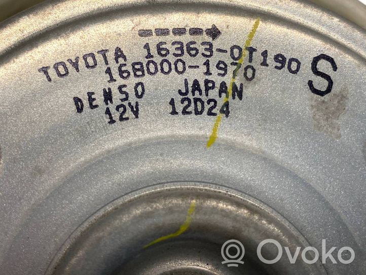 Toyota C-HR Radiator cooling fan shroud 168000