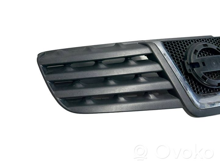 Nissan Qashqai Atrapa chłodnicy / Grill 62310JD00B