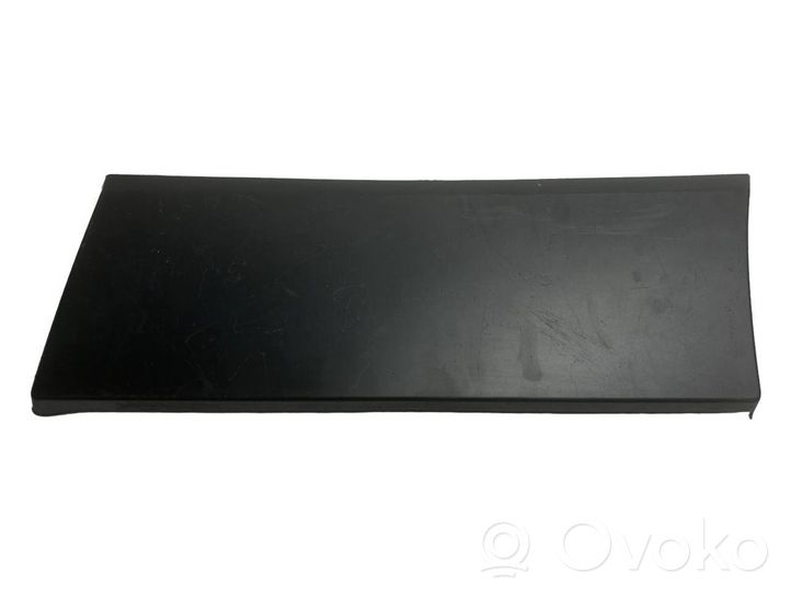 Audi A6 S6 C6 4F Rivestimento modanatura parafango posteriore 104547A1