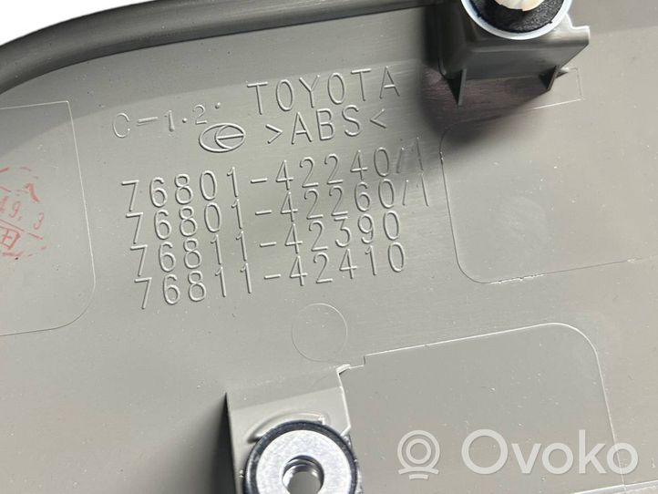 Toyota RAV 4 (XA50) Éclairage de plaque d'immatriculation 7680142280