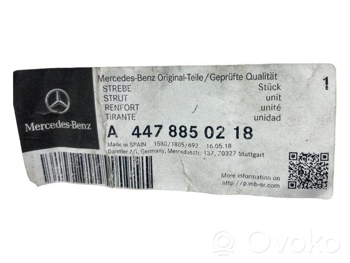 Mercedes-Benz Vito Viano W639 Priekinis laikiklis bamperio A4478850218