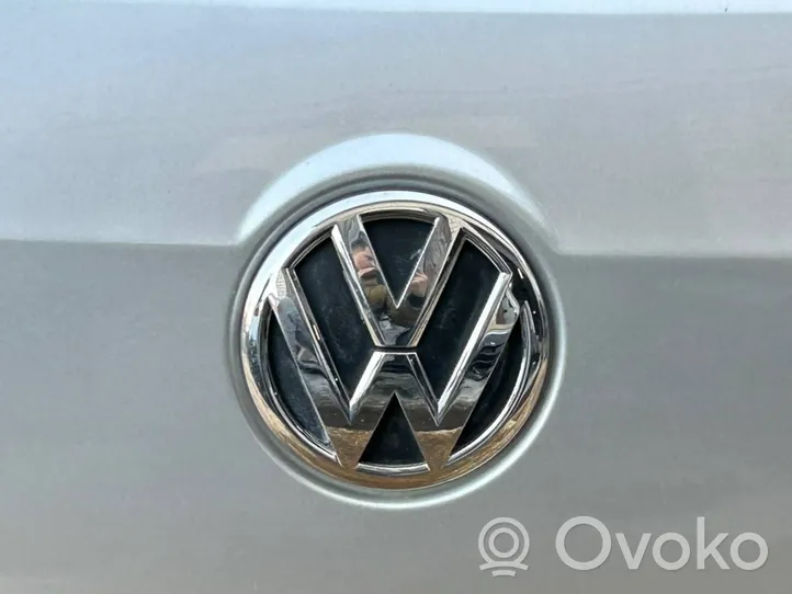 Volkswagen PASSAT B7 Tylna klapa bagażnika 3AF827159