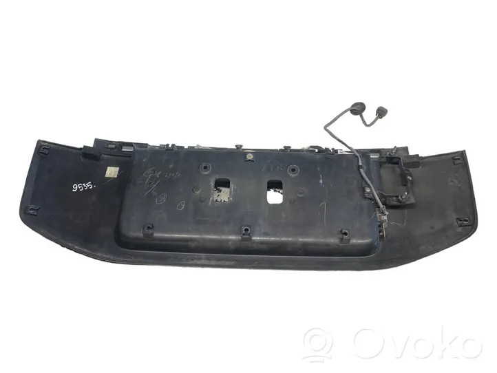 Toyota Land Cruiser (J150) Listwa oświetlenie tylnej tablicy rejestracyjnej 7681160250