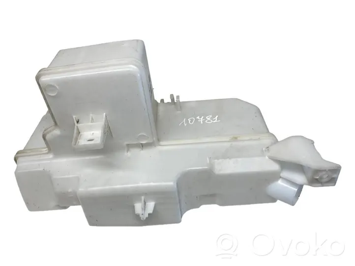 Nissan Qashqai Réservoir de liquide lave-lampe 289106UT2A