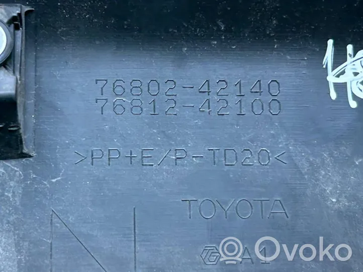 Toyota RAV 4 (XA50) Takaluukun koristelista 7681242100
