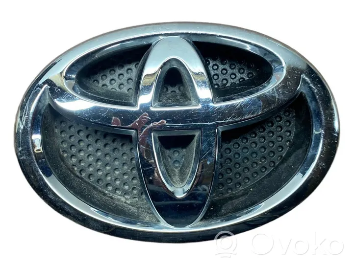 Toyota Corolla E120 E130 Logo, emblème, badge 9723M0010