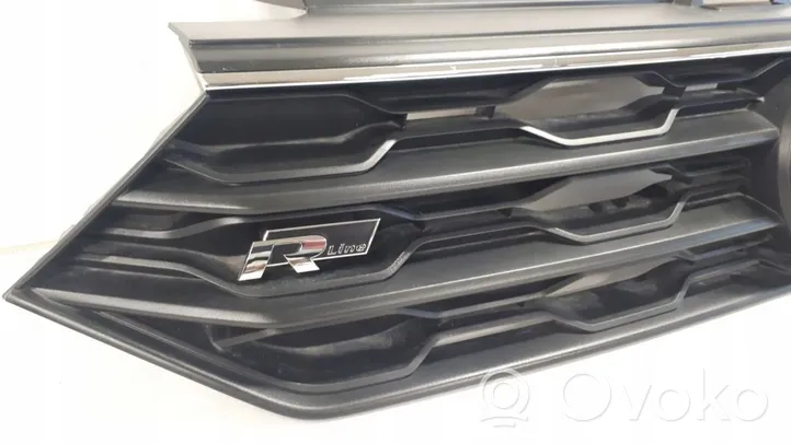 Volkswagen T-Roc Maskownica / Grill / Atrapa górna chłodnicy 2GA853343B