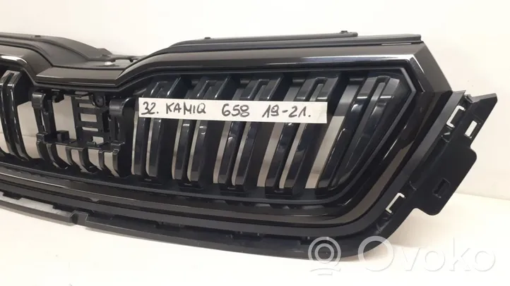Skoda Kamiq Griglia superiore del radiatore paraurti anteriore 