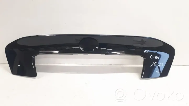 Toyota C-HR Rivestimento portellone 76811F4010