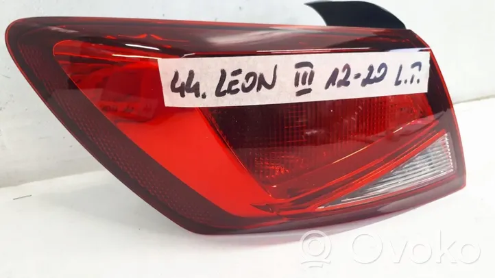 Seat Leon (5F) Lampa tylna 5F0945095B