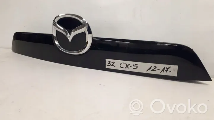 Mazda CX-5 Éclairage de plaque d'immatriculation 