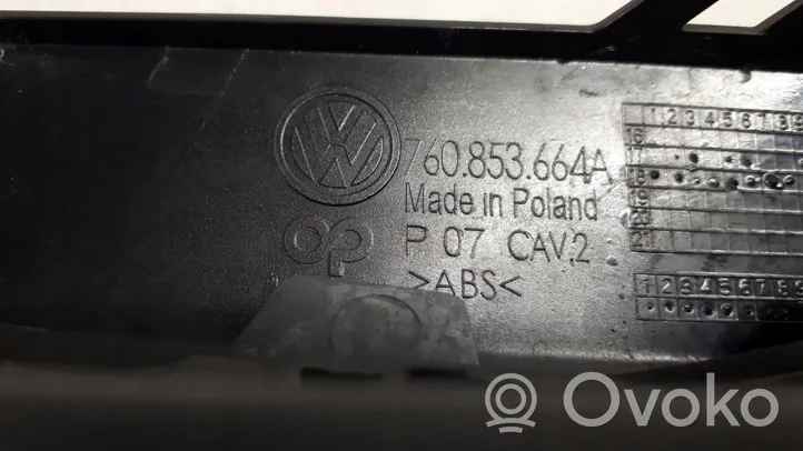 Volkswagen Touareg III Grille inférieure de pare-chocs avant 760853664